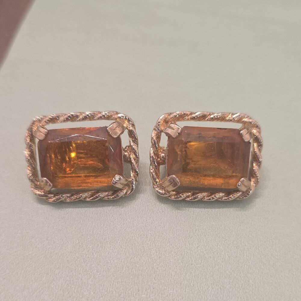 Sarah Coventry Signed Vintage Wild Honey Clip On Earrings Amber Color